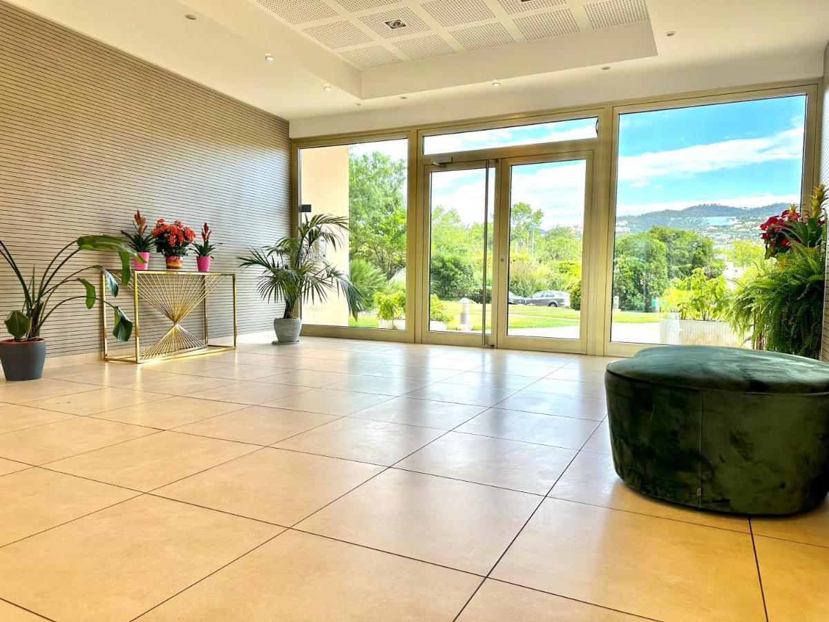 My Resid Appart Cannes Marina Vue Mer Mandelieu Zewnętrze zdjęcie